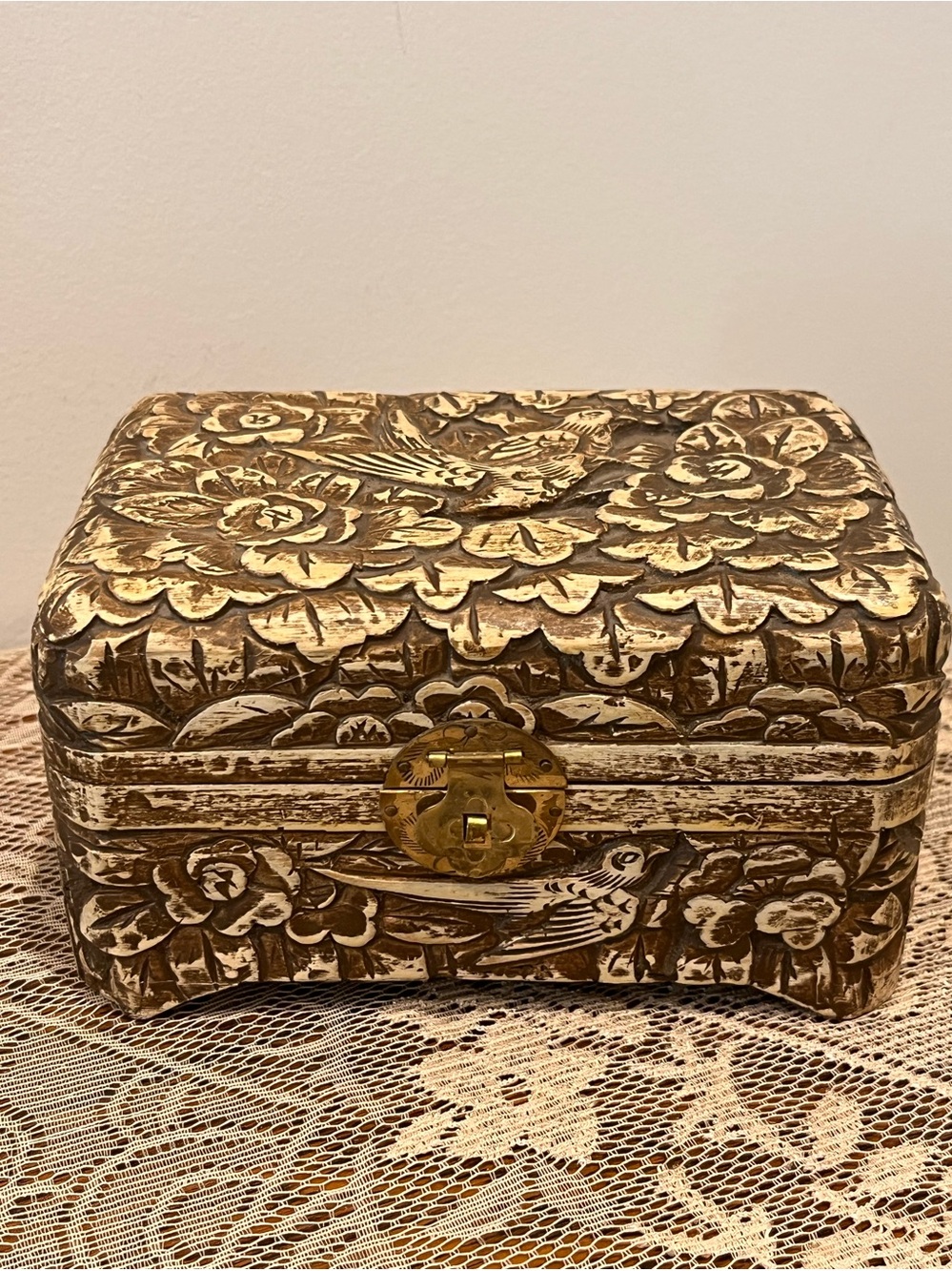 Vintage Deeply Carved Wooden Jewelry Box Birds Peonies Velvet interior. 6x4 inch